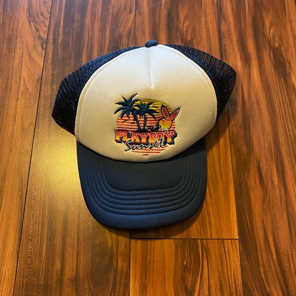 PLAYBOY Other - Mens Playboy Mesh Hat Snapback (OS)